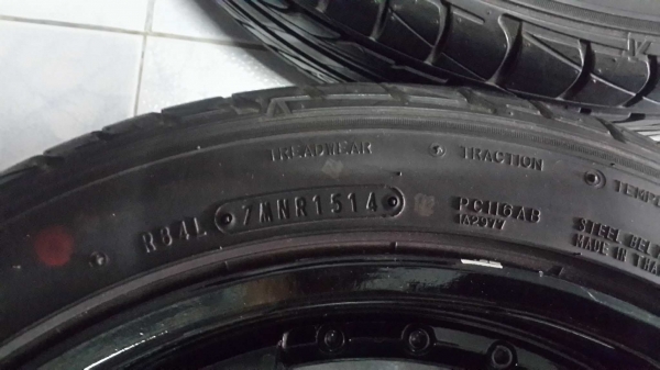 ขายล้อแม็ค Lenso ลาย 6 ก้าน ขอบ 17  พร้อมยางดันลอป LM 704 ใหม่ๆสภาพสวยๆครับ