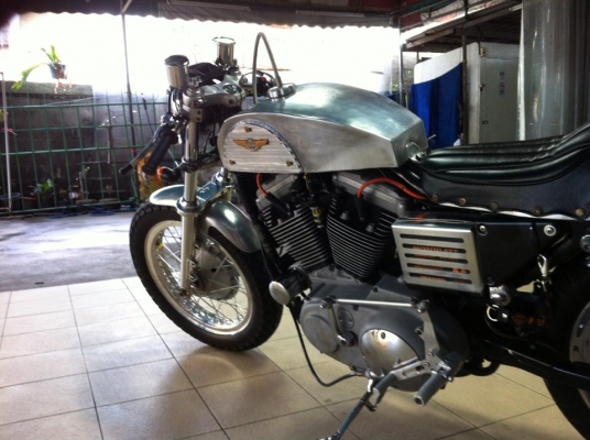 ขออนุญาติขาย HARLEY DAVIDSON TWIN PLUG 1200 Caf&eacute; Racer ทะเบียนแท้เลขสวยครับ