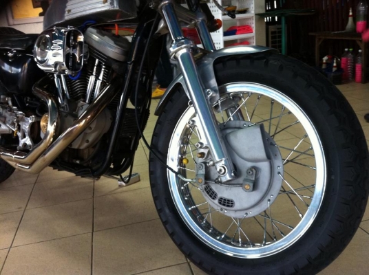 ขออนุญาติขาย HARLEY DAVIDSON TWIN PLUG 1200 Caf&eacute; Racer ทะเบียนแท้เลขสวยครับ