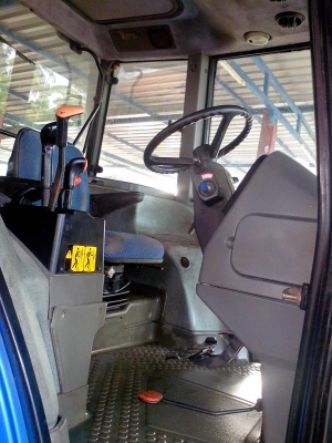 ขายFORD  NEWHOLLAND  7840  4WD