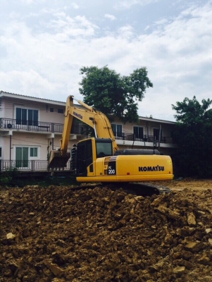 ขายแบคโฮ Komatsu PC200-8 10,000 ชม./เล่มทะเบียน สภาพสวยมากๆค่ะ ขายแบคโฮ Komatsu PC200-8 10,000 ชม./เล่มทะเบียน สภาพสวยมากๆค่ะ