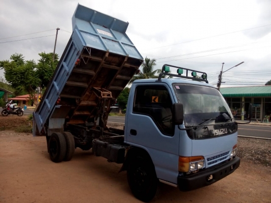 Isuzu NPR120 ฝาขาวรถห้างแท้ปี 44 คัสซีสวยทั้งเส้นไม่มีหัก ช่วงล่างท้าย F