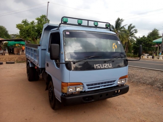 Isuzu NPR120 ฝาขาวรถห้างแท้ปี 44 คัสซีสวยทั้งเส้นไม่มีหัก ช่วงล่างท้าย F