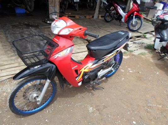 ขายเวฟ125s เครืองติดพร้อมใช้0990170102