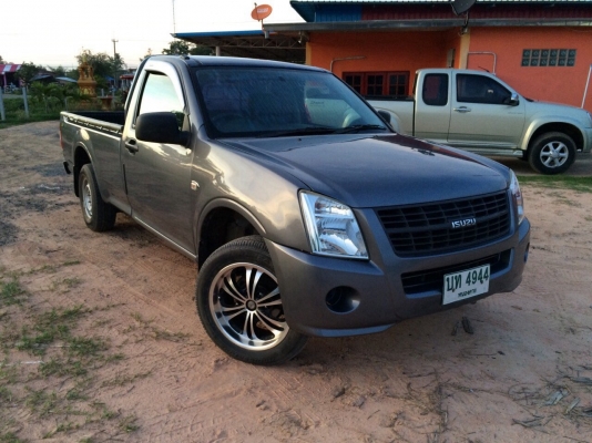 ขาย D-MAX ตอนเดียวพร้อมใช้งานราคาเบาๆครับ