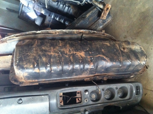 ถังน้ำมัน อีซูซุ Tfr พร้อมใช้ ไม่รั่วไม่ซึม