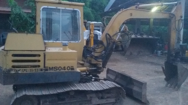 ขายรถขุด MITSUBISHI MS 040รุ่น3(ตัวเดินไฮดราสระบบผานดัน)-(FROM.JAPAN)เก่านอกแท้ญี่ปุ่นไม่เคยใช้งานในไทยครับ ขายรถขุด MITSUBISHI MS 040รุ่น3(ตัวเดินไฮดราสระบบผานดัน)-(FROM.JAPAN)เก่านอกแท้ญี่ปุ่นไม่เคยใช้งานในไทยครับ