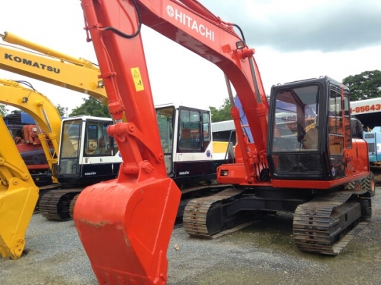 ขาย !!!! รถแม็คโค HITACHI EX100 รถนอก ทำสี สภาพสวย มีเอกสาร พร้อมใช้งาน (เจ้าของขายเอง)