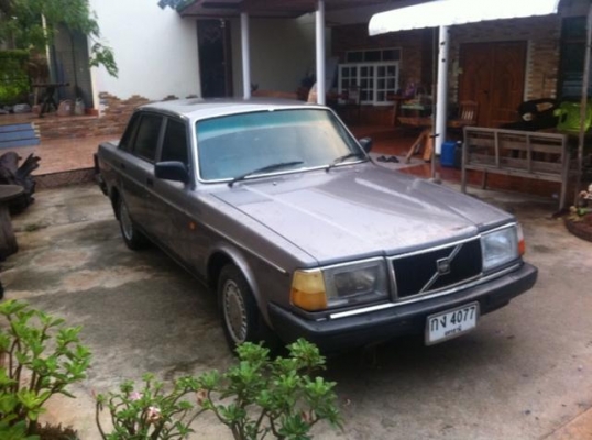 ขายเก๋งVOLVO คลาสสิคครับ ถูกๆ ด่วนๆ