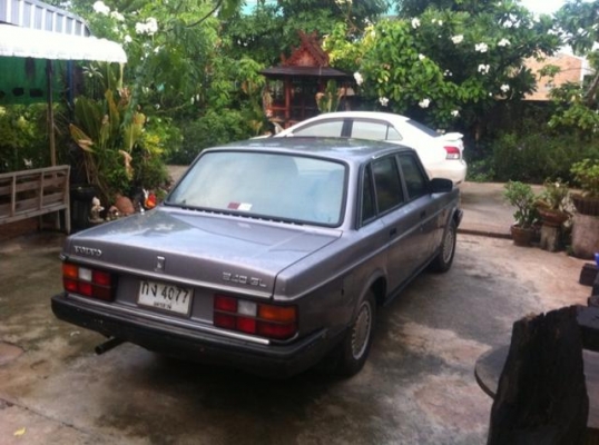 ขายเก๋งVOLVO คลาสสิคครับ ถูกๆ ด่วนๆ