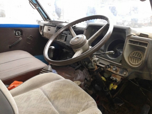 ขายด่วนหกล้อISUZUKSตามสภาพราคาเบาๆโทร0843923995 ขายด่วนหกล้อISUZUKSตามสภาพราคาเบาๆโทร0843923995