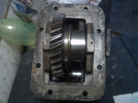 เกียร์ PTO สำหรับปั่นดั้ม รถสิบล้อ  หกล้อใหญ่ โทร 0955308436