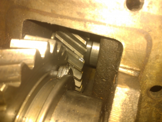 เกียร์ PTO สำหรับปั่นดั้ม รถสิบล้อ  หกล้อใหญ่ โทร 0955308436