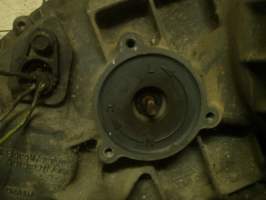 เกียร์สโลว์  เพลาหน้าออกซ้าย โทร 0955308436