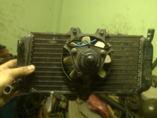 หม้อน้ำมอไซค์ พร้อมพัดลมระบายความร้อน โทร 0955308436