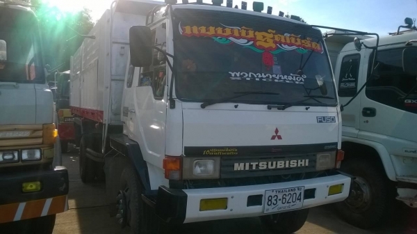 ขายไอ้หลง FN527M-TD5499 เครื่อง 6D16 195 แรงม้า เกียร์ 10 สปีด คัสซีสวยตลอดเส้น เบรคใหญ่ เพลาบุ๋ม ทะเบียนพร้อมครับ ขายไอ้หลง FN527M-TD5499 เครื่อง 6D16 195 แรงม้า เกียร์ 10 สปีด คัสซีสวยตลอดเส้น เบรคใหญ่ เพลาบุ๋ม ทะเบียนพร้อมครับ