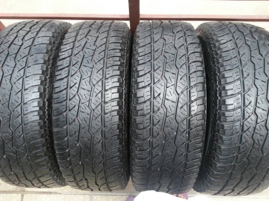 ยาง All Maxxis 265 70 16 สิ้นปี12 ดอกเยอะ