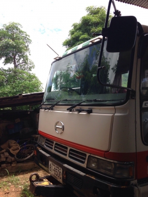 ขายด่วน รถหางปลา HINO 227ใส่หัวเปอร์เฟีย ติดเครน