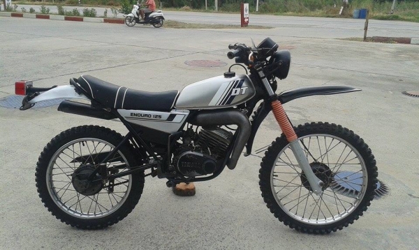ัYAMAHA DT125 MONO