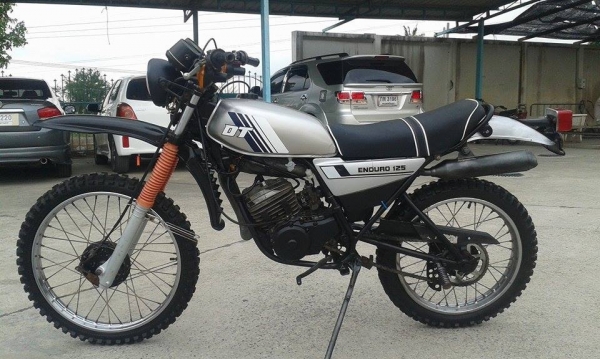 ัYAMAHA DT125 MONO