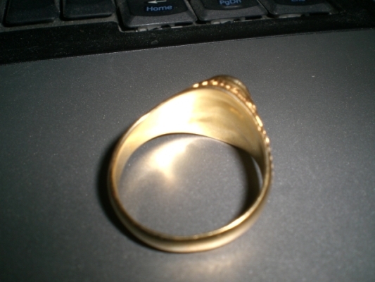 ขายแหวนทองหัวพลอยบุษราคัม