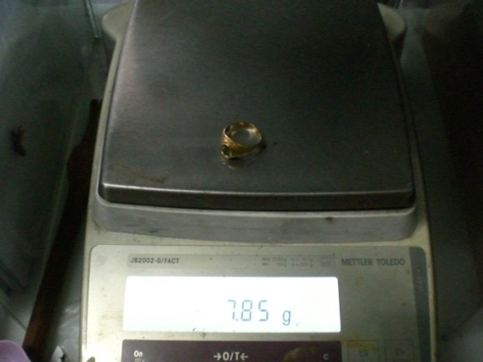 ขายแหวนทองหัวพลอยบุษราคัม