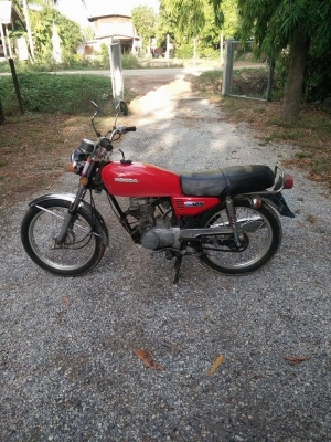 ขาย Cg110 สภาพตามรูป ทะเบียนไม่ขาดต่อ+พร้อมโอน