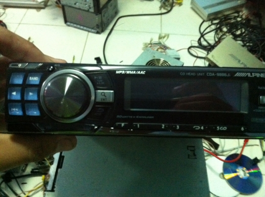 Alpine CDA-9886Ji 24Bit USB MP3 CD AUX ปรีเอ้า3ชุด สภาพสวย มือ2 ญี่ปุ่น