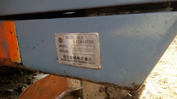 แม็กโครมือสองยีห้อ Hitachi EX200-5 ไฟฟ้าครบ,เอกสารเล่ม,ช่วงล่างเก็บใหม่หมด