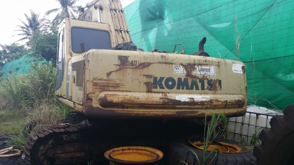 ขายอะใหล่ด่วน ขายเป็นอะใหล่ KOMATSU PC200-6