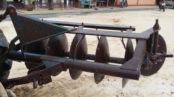 ขอบคุณเจ๊จากกำแพงเพชรครับขายผาน5 สภาพพร้อมใช้งาน สวยๆ เดิม