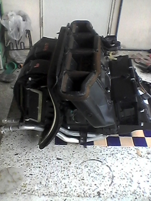 ขายตู้แอร์ bmw e46 สภาพดีเก่าญี่ปุ่น ขายตู้แอร์ bmw e46 สภาพดีเก่าญี่ปุ่น