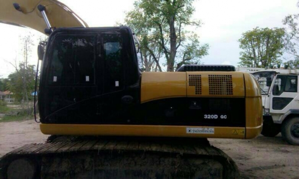 Cat 320 D GC  สภาพ 4000 ชั่วโมง สวยกริบ