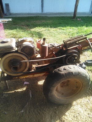 รถไถนาเดินตาม