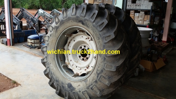 ขอบคุณเฮียตู่ บ้านโป่ง มากครับขายแล้ว ยางหลัง18.4-30 พร้อมกะทะ 30" เก่านอกถอด\% ขายยกยางพร้อมกะทะเลยครับ