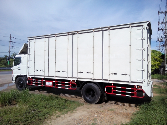 6 ล้อใหญ่ *Euro.2* HINO MEGA FG1J 220 แรงม้า *ยาว 7.20 ม.* รถสวยเดิม+สวยจริง+พร้อมใช้งาน * รถห้างแท้ * มีเล่มพร้อมโอน * 6 ล้อใหญ่ *Euro.2* HINO MEGA FG1J 220 แรงม้า *ยาว 7.20 ม.* รถสวยเดิม+สวยจริง+พร้อมใช้งาน * รถห้างแท้ * มีเล่มพร้อมโอน *