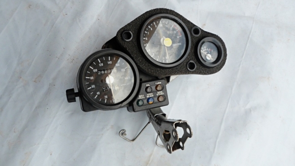 ขายรองเท้าSIDI+กล่องไฟNSR250 ขายรองเท้าSIDI+กล่องไฟNSR250