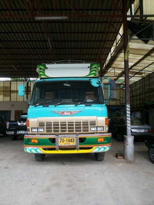 Hino 3 ใบปัด 12 ล้อ 1 เพลา เครื่อง EP.100