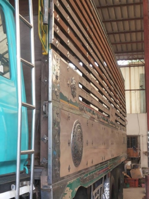 Hino 3 ใบปัด 12 ล้อ 1 เพลา เครื่อง EP.100