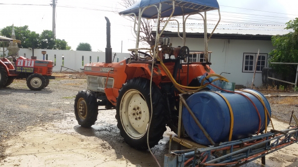 ขายคูโบต้า- 1802D Tสองเพลาสภาพสวยเดิม ใช้เข้ารอ่งออ้ยสบาย