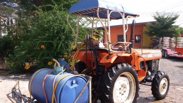 ขายคูโบต้า- 1802D Tสองเพลาสภาพสวยเดิม ใช้เข้ารอ่งออ้ยสบาย