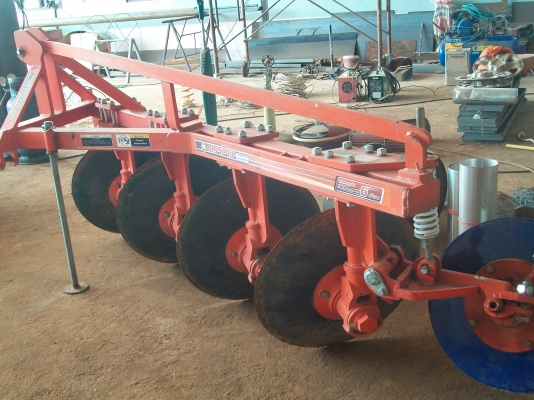 ขายผานบุกเบิก 4 ตราช้าง