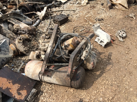 เครื่องยนต์-อะไหล่10ล้อหลายรายการแบคโฮ