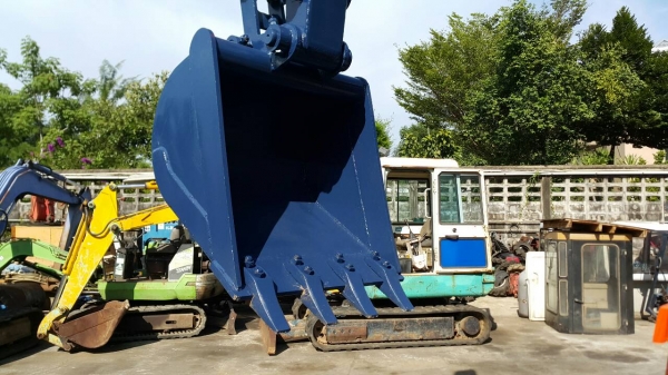 รถขุด HITACHI รุ่น EX30-2- มือสองญี่ปุ่น แทรกเหล็ก สลักแน่น ทำงานไว สวยพร้อม ทำงานได้เลย มือถือ/LINE ID : 0818753444 รถขุด HITACHI รุ่น EX30-2- มือสองญี่ปุ่น แทรกเหล็ก สลักแน่น ทำงานไว สวยพร้อม ทำงานได้เลย มือถือ/LINE ID : 0818753444