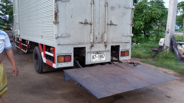 ขายตู้แห้งสภาพสวยคับยกลงต่อดั้มพร้อมไฮโดลิคท้ายราคาถูกคุยได้คับอยากขาย