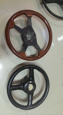 พวงมาลัยวงไม้13" raid พร้อมคอโลหะ วง 12" IIRA