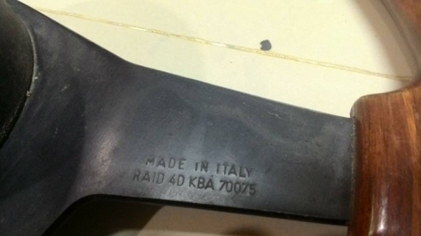 พวงมาลัยวงไม้13" raid พร้อมคอโลหะ วง 12" IIRA