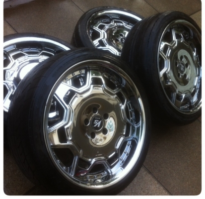 ล้อ20 แนว VIP กว้าง8นิ้ว off +45 โครเมี่ยม สภาพสวย ไม่เคยซ่อม ล้อ20 แนว VIP กว้าง8นิ้ว off +45 โครเมี่ยม สภาพสวย ไม่เคยซ่อม