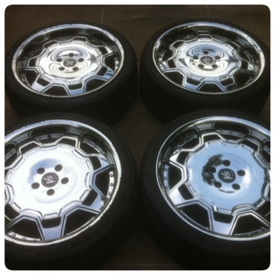 ล้อ20 แนว VIP กว้าง8นิ้ว off +45 โครเมี่ยม สภาพสวย ไม่เคยซ่อม ล้อ20 แนว VIP กว้าง8นิ้ว off +45 โครเมี่ยม สภาพสวย ไม่เคยซ่อม