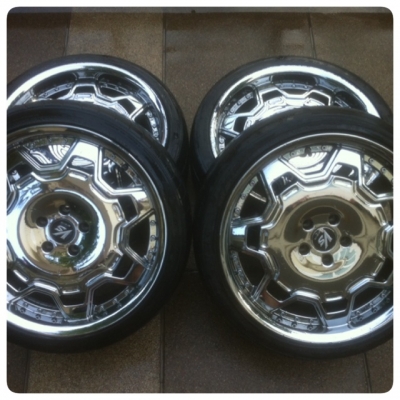 ล้อ20 แนว VIP กว้าง8นิ้ว off +45 โครเมี่ยม สภาพสวย ไม่เคยซ่อม ล้อ20 แนว VIP กว้าง8นิ้ว off +45 โครเมี่ยม สภาพสวย ไม่เคยซ่อม